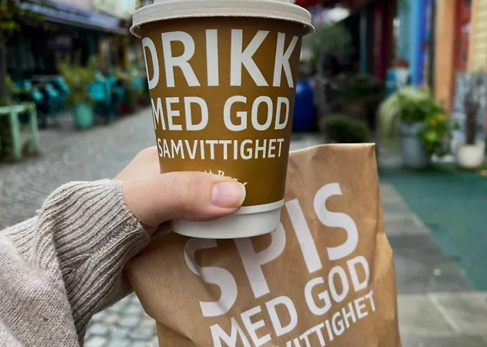 Charming Rooftop In Heart Of