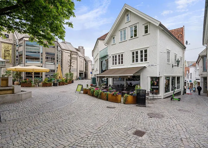Charming Rooftop In Heart Of Apartman Stavanger