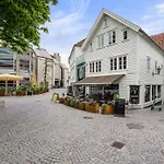 Charming Rooftop In Heart Of Apartamento Stavanger